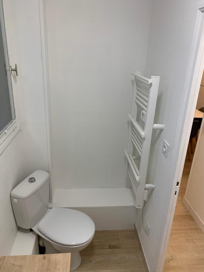 L Effet Mer 70M2 Avec 2 Chambres Doubles Avec Parking 1 Voiture Gratuit, Netflix Disney Plus Disponible Lits Faits A L Arrive Serviettes De Toilettes Fournies Dieppe Eksteriør billede