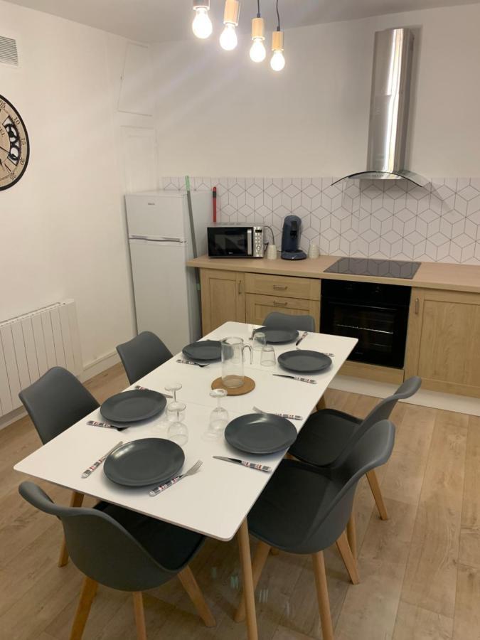 L Effet Mer 70M2 Avec 2 Chambres Doubles Avec Parking 1 Voiture Gratuit, Netflix Disney Plus Disponible Lits Faits A L Arrive Serviettes De Toilettes Fournies Dieppe Eksteriør billede